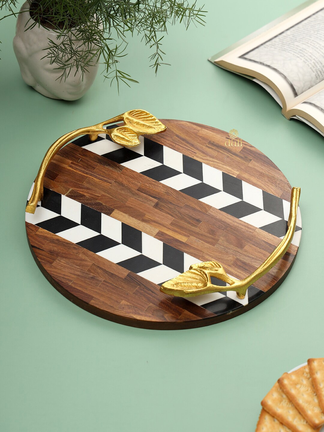 

DULI Brown & White Printed Wooden Serving Tray
