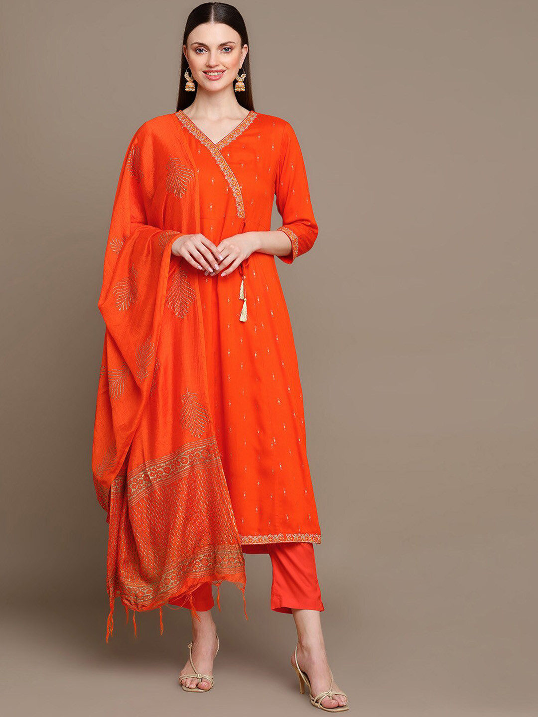 

MALHAAR Ethnic Motifs Printed Angrakha Thread Work Kurta With Trousers & Dupatta, Orange