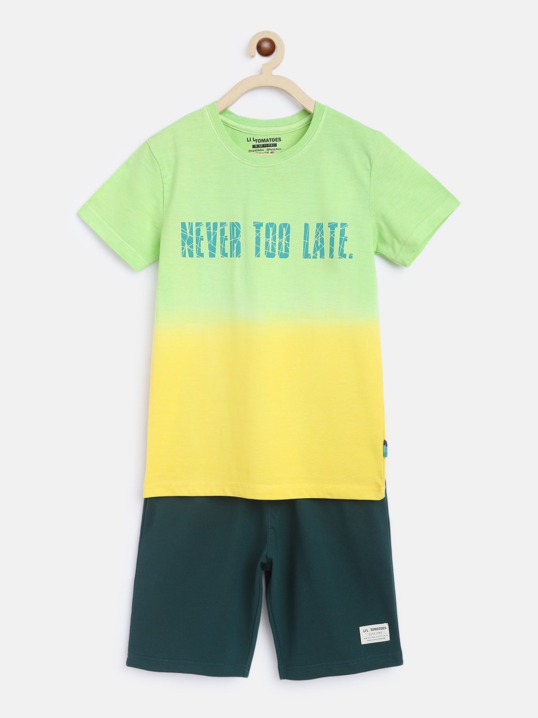 

Lil Tomatoes Boys Typography Printed Night Suit, Green