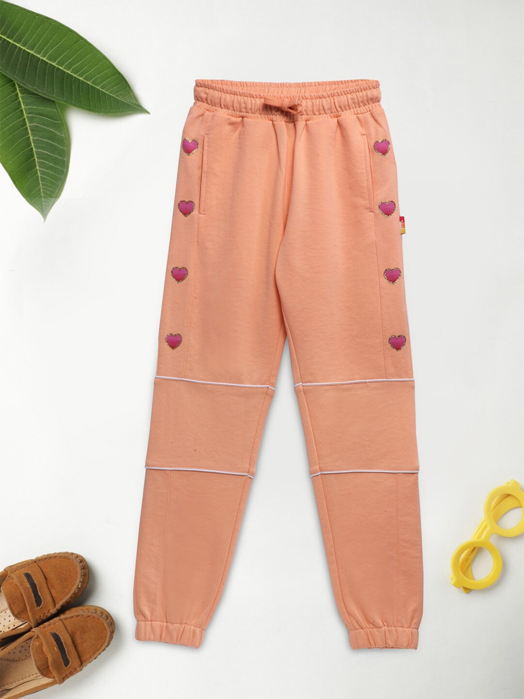 

Lil Tomatoes Girls Printed Joggers, Peach