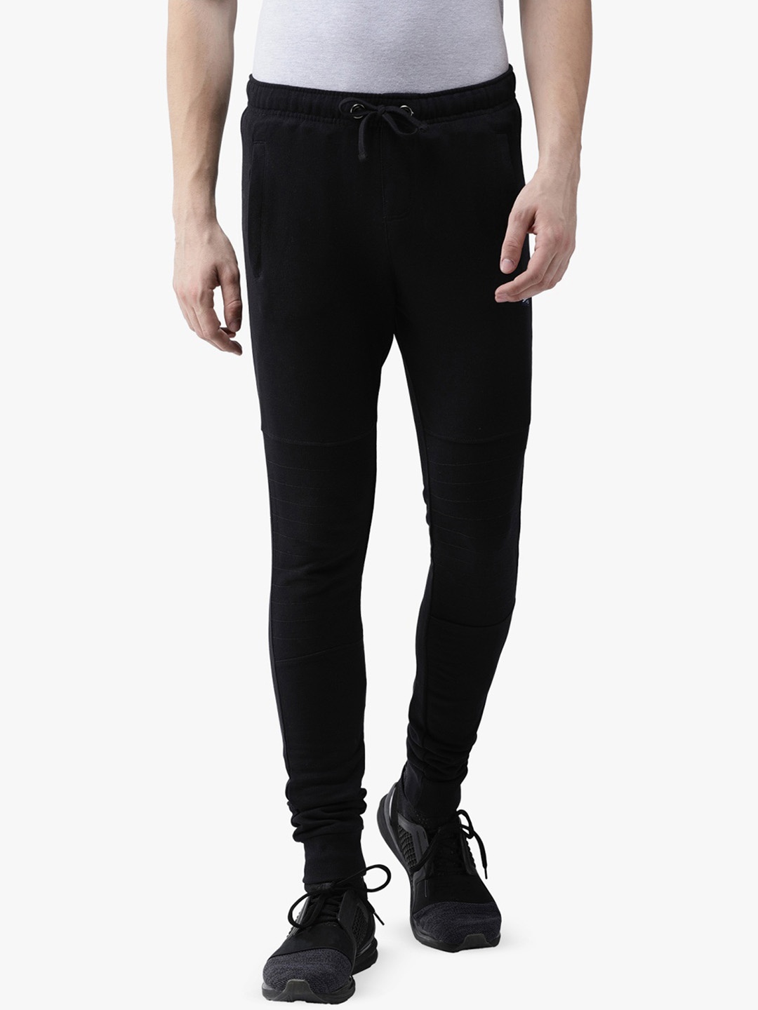 

Steenbok Men Slim-Fit Cotton Joggers, Black