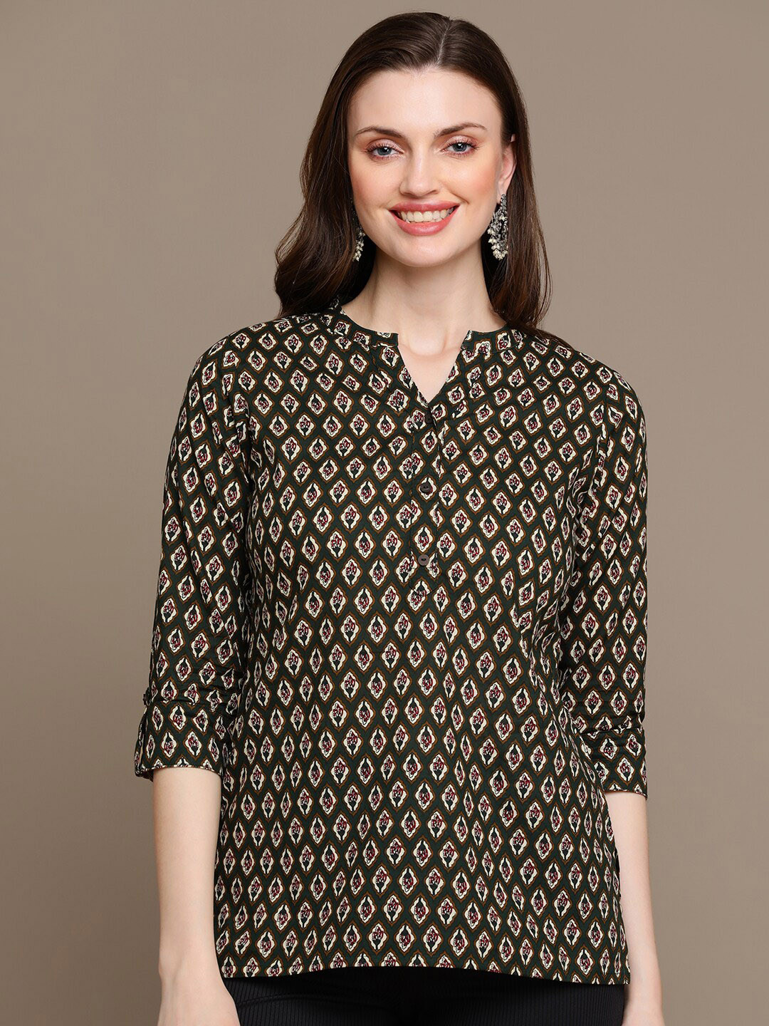 

HERE&NOW Green & Beige & Red Ethnic Motifs Printed Pure Cotton Kurti