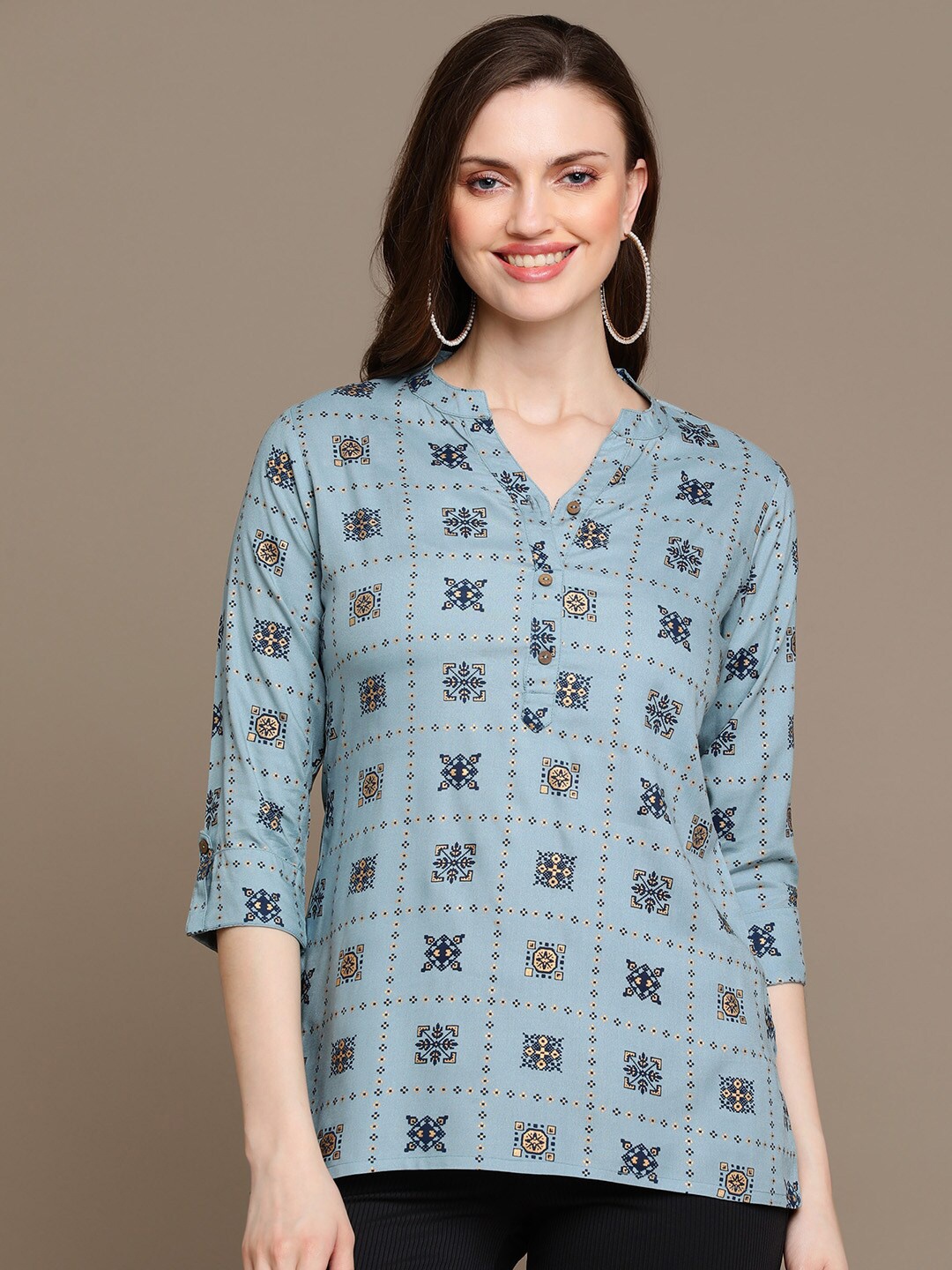 

HERE&NOW Blue & Gold-Toned Ethnic Motifs Printed Roll Up Sleeves Kurti