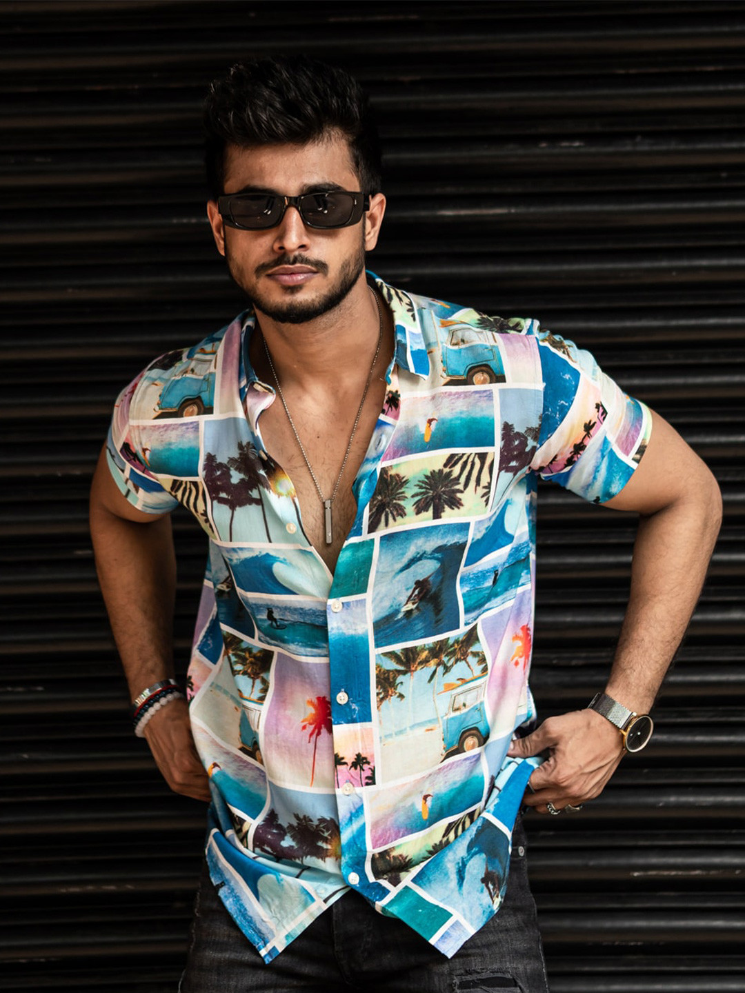 

Powerlook Turquoise Blue & Green Floral Printed Casual Shirt