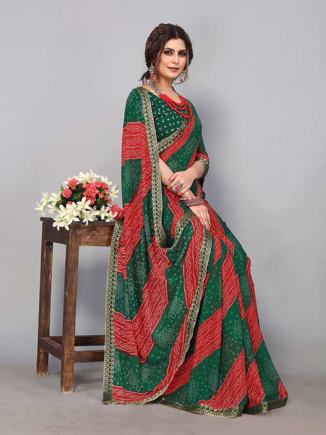 

KALINI Printed Bandhani Saree, Red