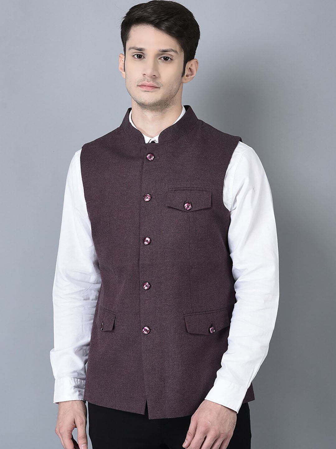 

CANOE Men Mandarin Collar Cotton Waistcoat, Brown