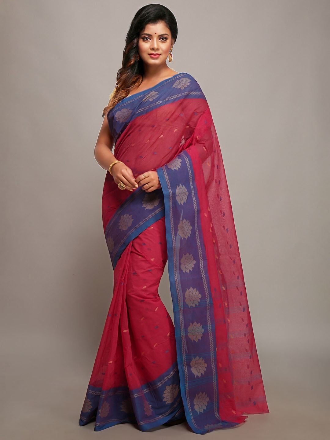 

WoodenTant Ethinic Woven Design Pure Cotton Taant Saree, Pink