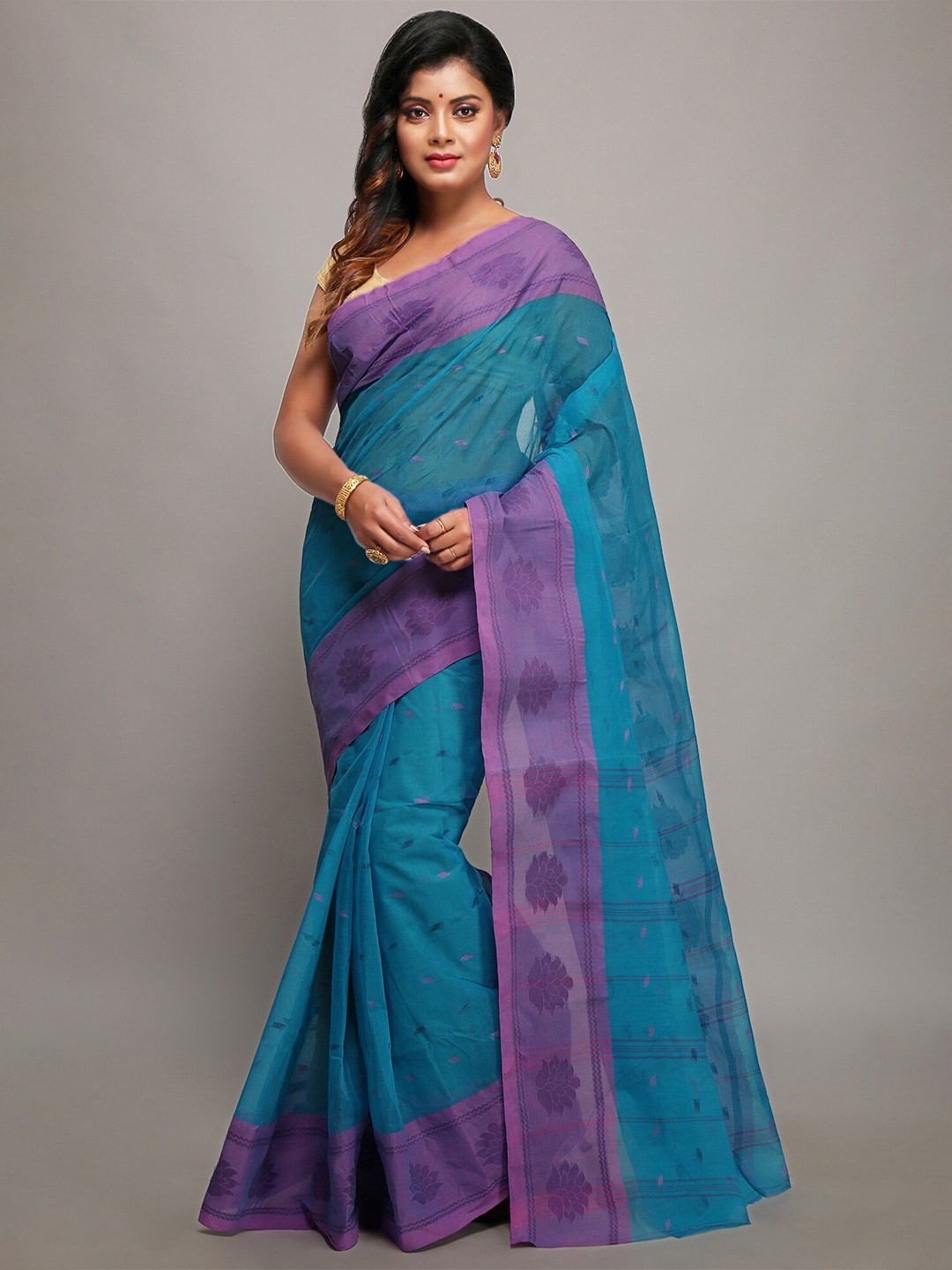 

WoodenTant Ethinic Woven Design Pure Cotton Taant Saree, Blue