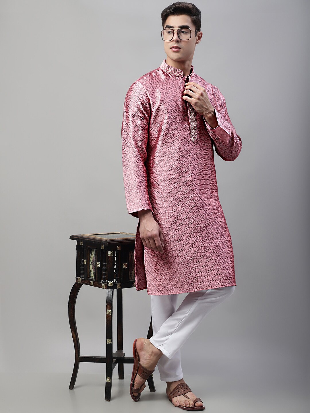

Jompers Woven Design Thread Work Kurta with Churidar, Pink