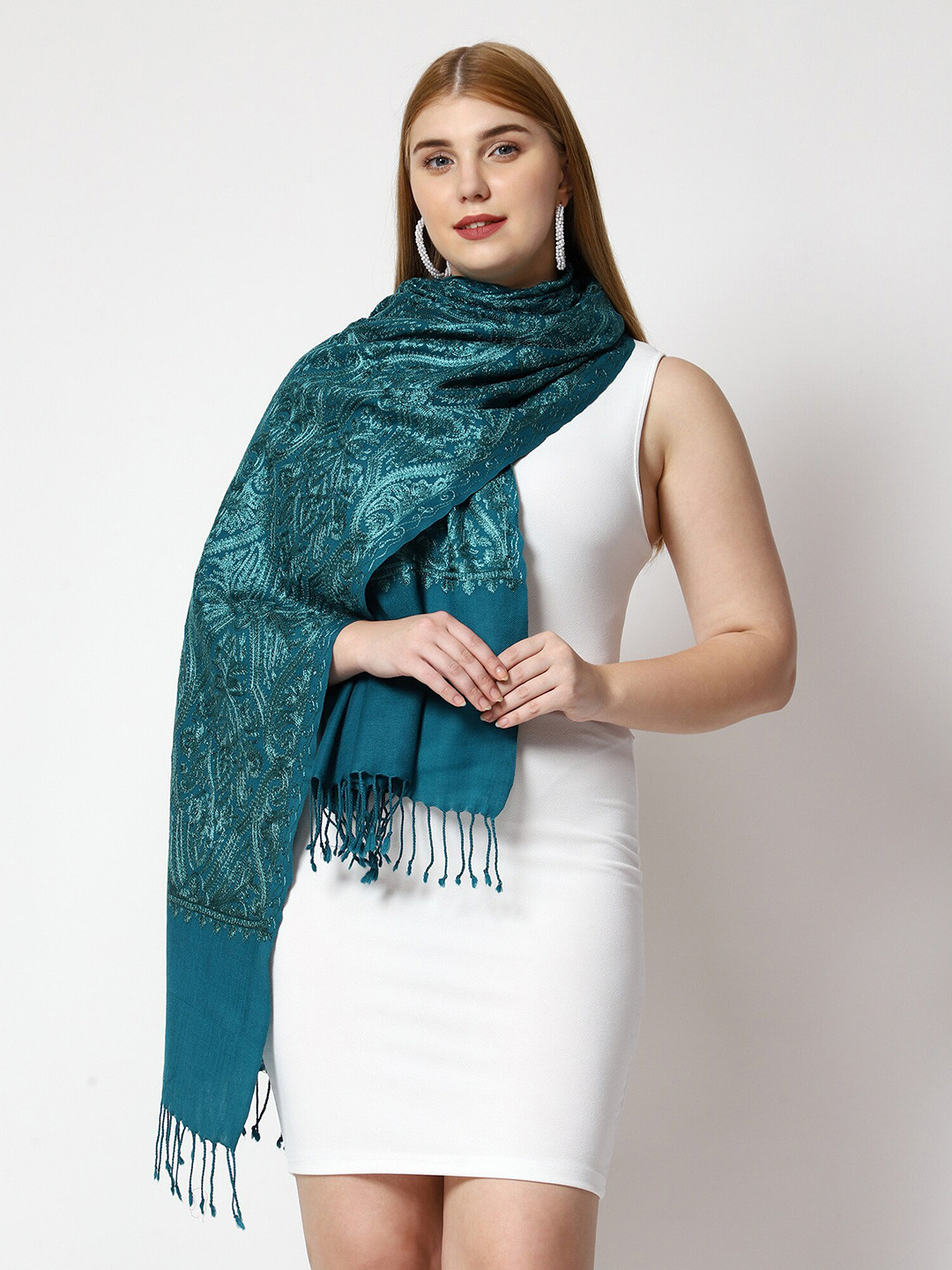 

SWI Stylish Women Wool Floral Embroidered Stole, Sea green