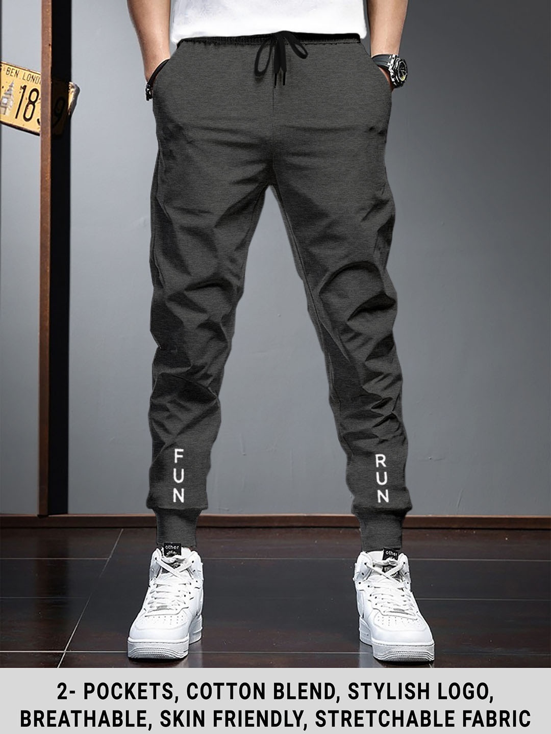 

TRIPR Men Regular Fit Mid-Rise Skin-Friendly Joggers, Charcoal