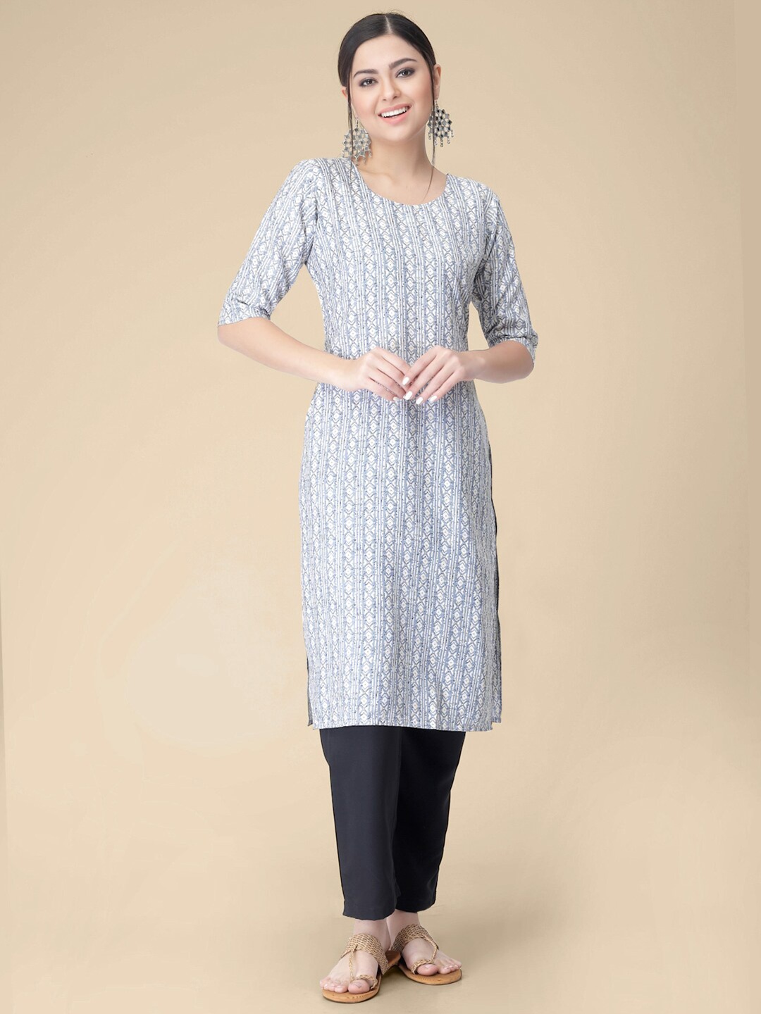 

7Threads Ethnic Motifs Printed Round Neck Kurta, Grey