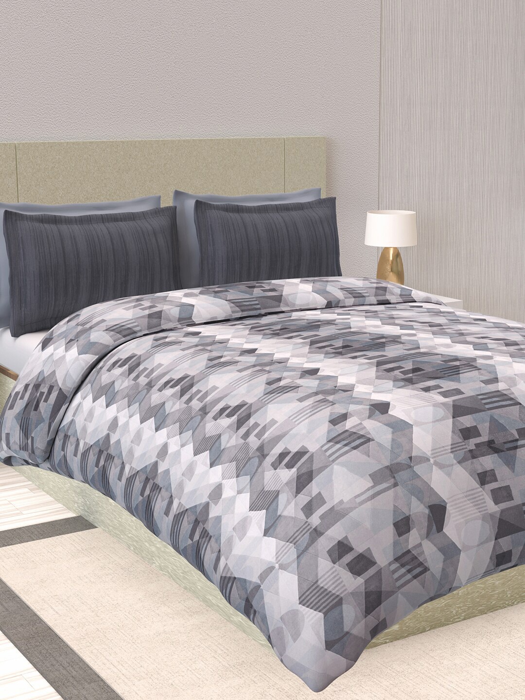 

GM Grey Geometric AC Room Cotton 150 GSM Double Bed Comforter