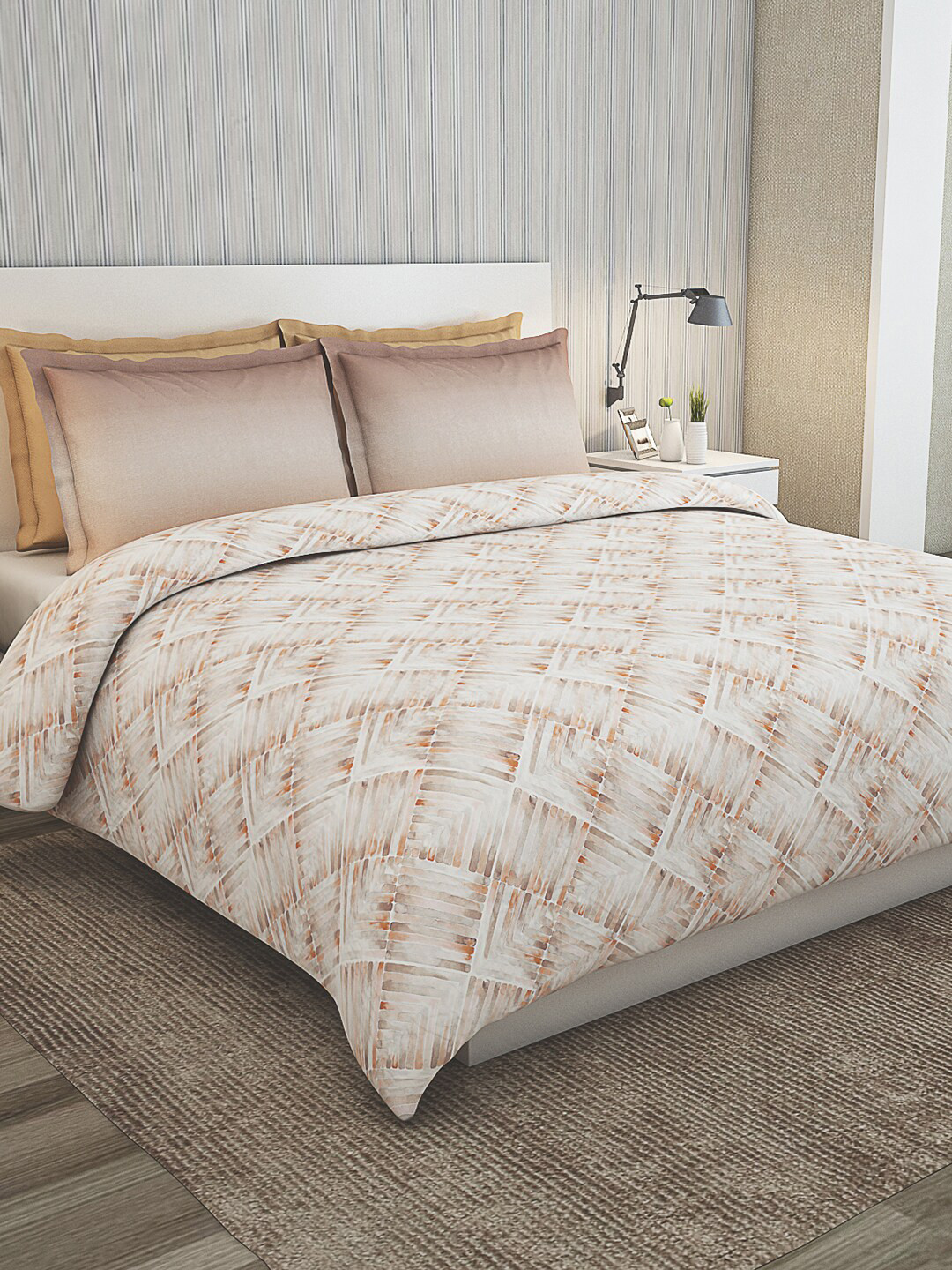 

GM Brown & White Geometric AC Room Cotton 150 GSM Double Bed Comforter