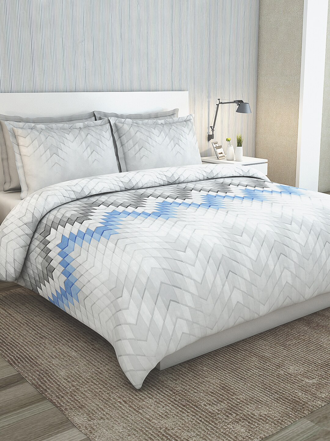 

GM Grey & Blue Geometric AC Room Cotton 150 GSM Double Bed Comforter