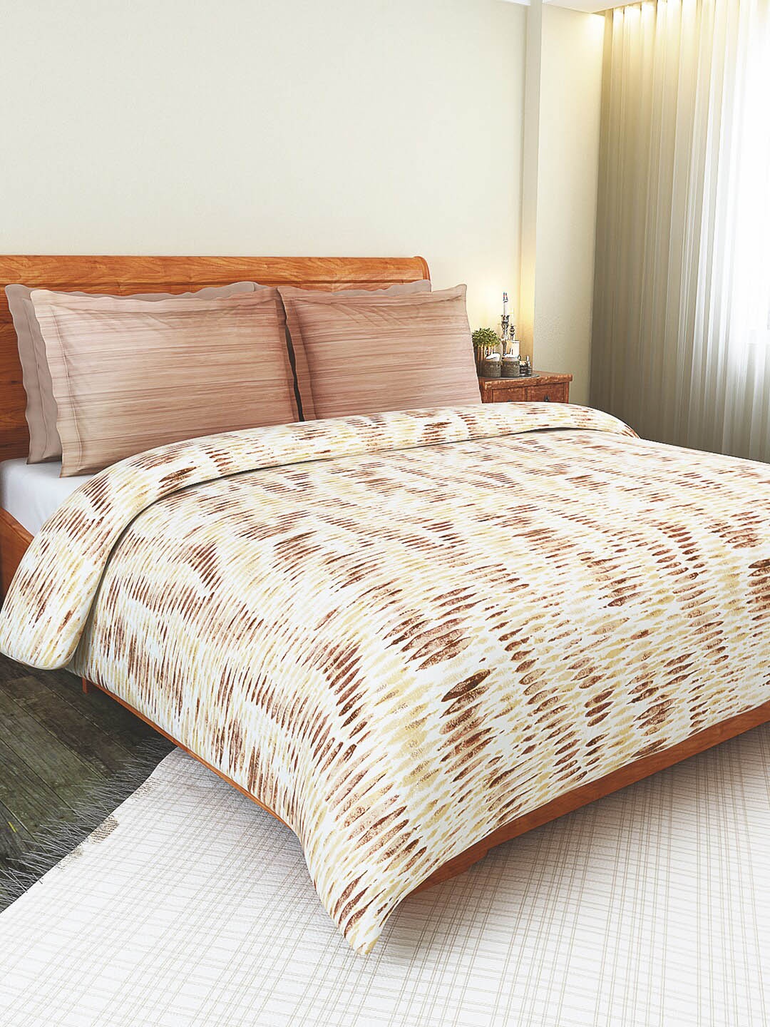 

GM Brown & White Printed AC Room 150 GSM Double Bed Comforter