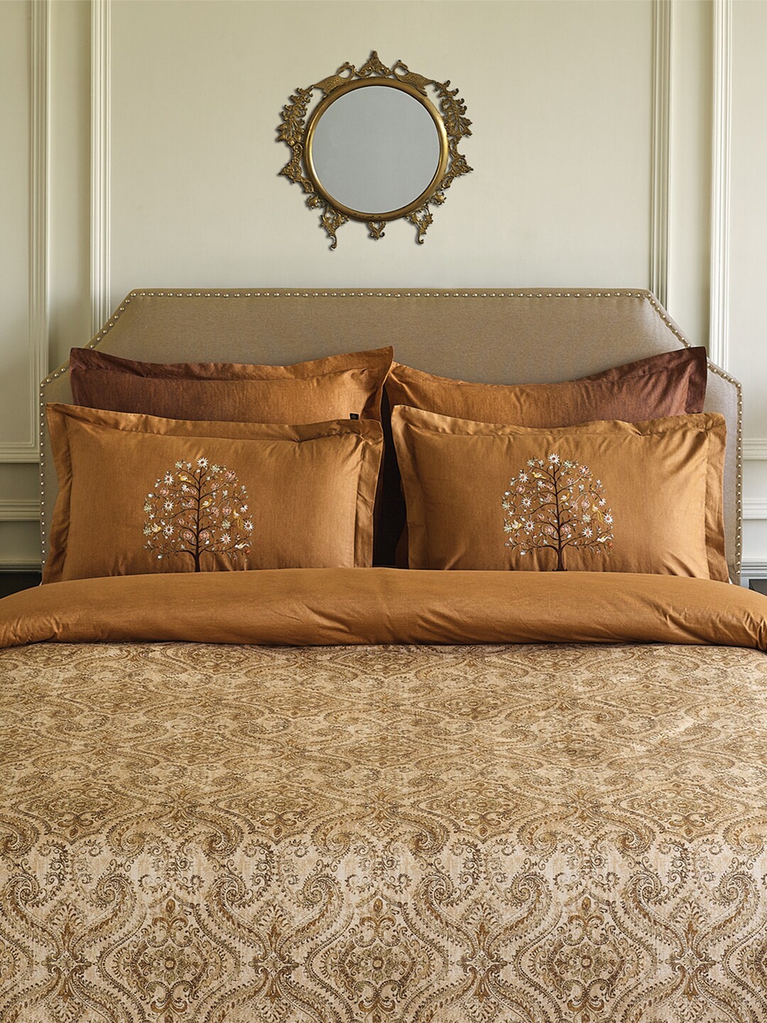 

GM Brown & Green Ethnic Motifs Printed AC Room 150 GSM Double Bed Comforter