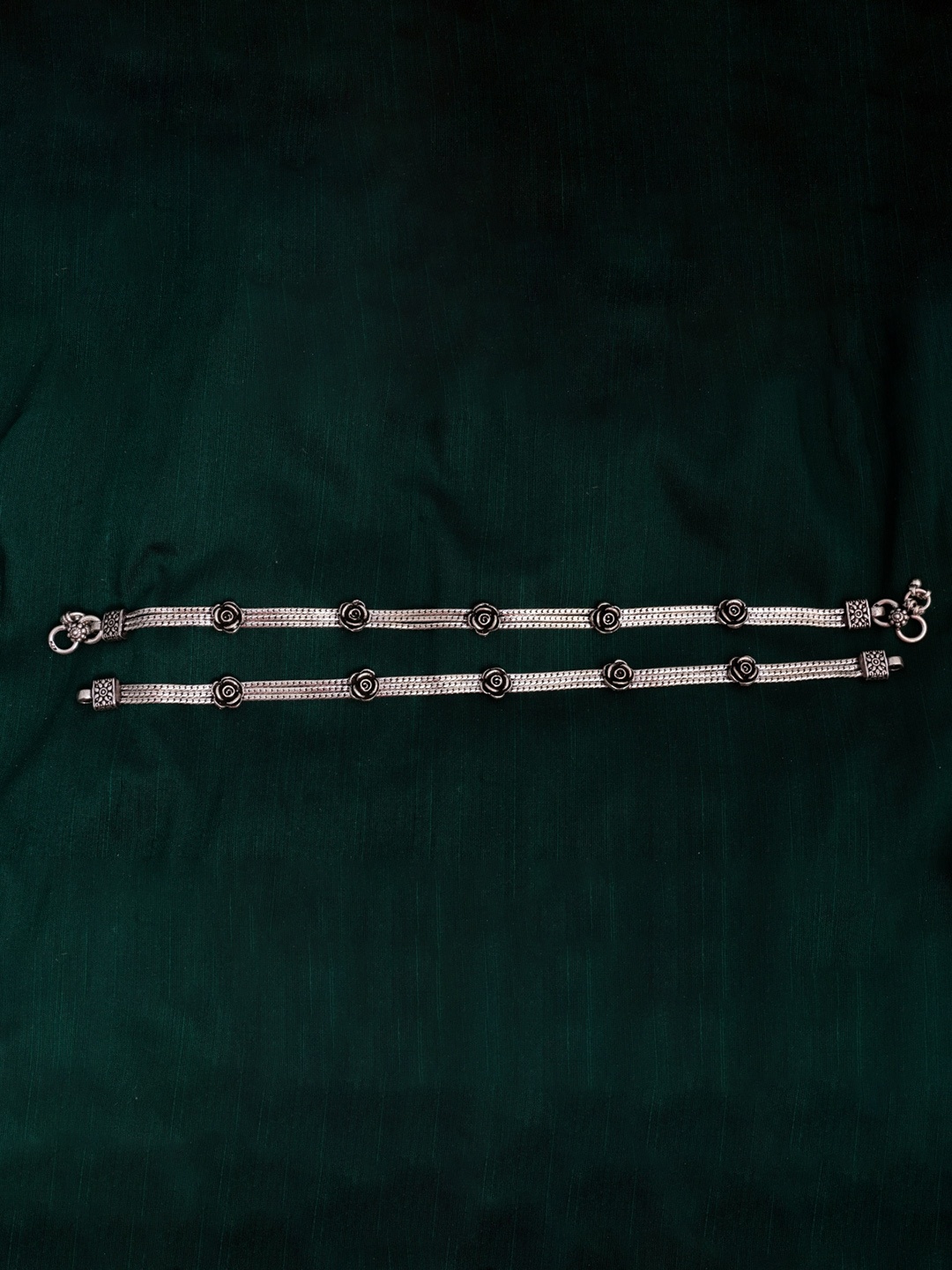 

Shyle Set Of 2 925 Sterling Silver Stacked Anklets