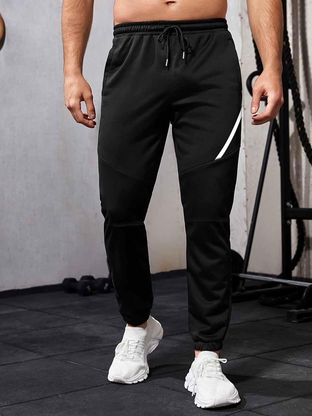 

JUMPCUTS Men Slim-Fit Sports Joggers, Black