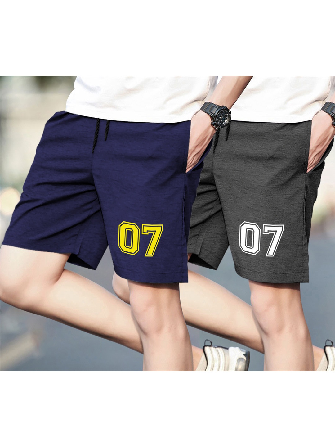 

BLIVE Men Pack Of 2 Typography Printed Mid-Rise Shorts, Navy blue