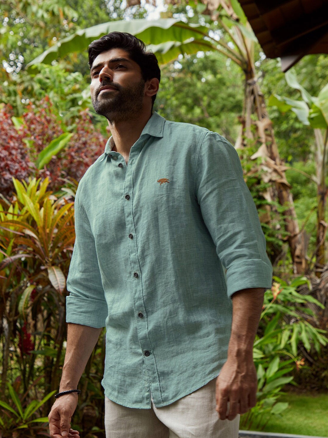 

Andamen Premium Slim Fit Linen Casual Shirt, Green