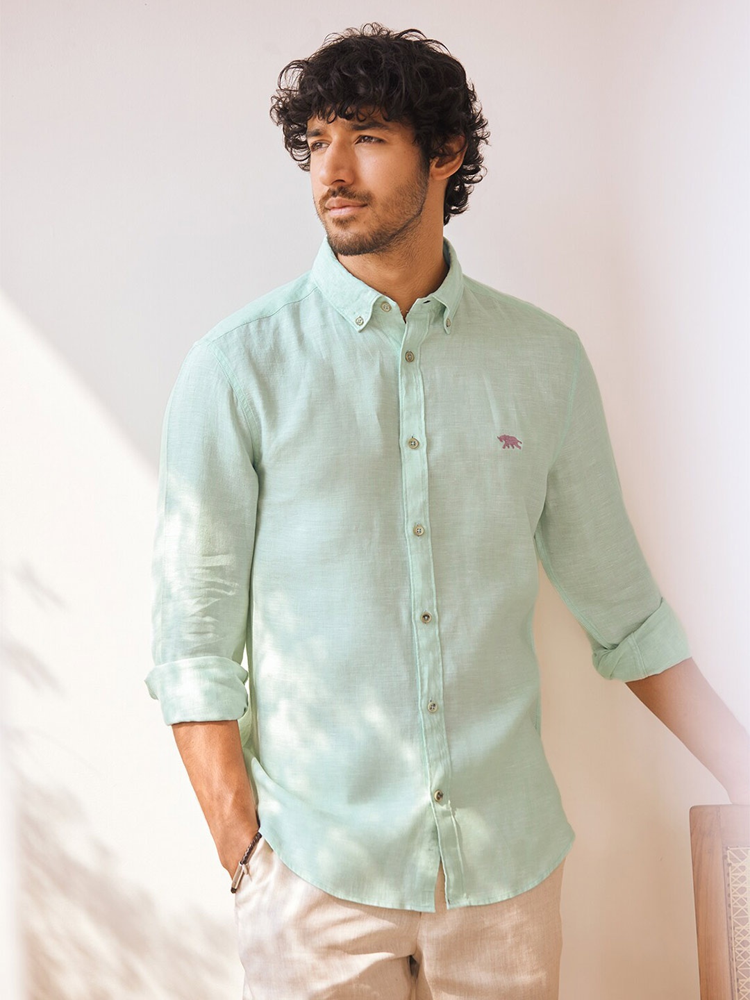 

Andamen Premium Slim Fit Button-Down Collar Linen Casual Shirt, Green