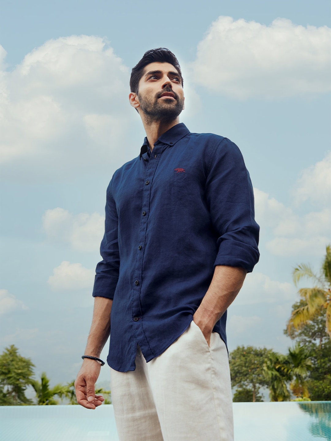 

Andamen Premium Button Down Collar Linen Casual Shirt, Navy blue