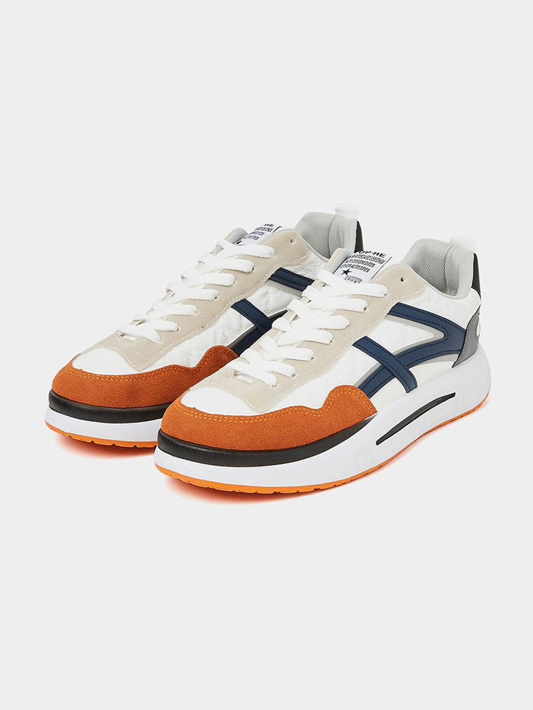 

Styli Men Colourblocked Contrast Sole Sneakers, White