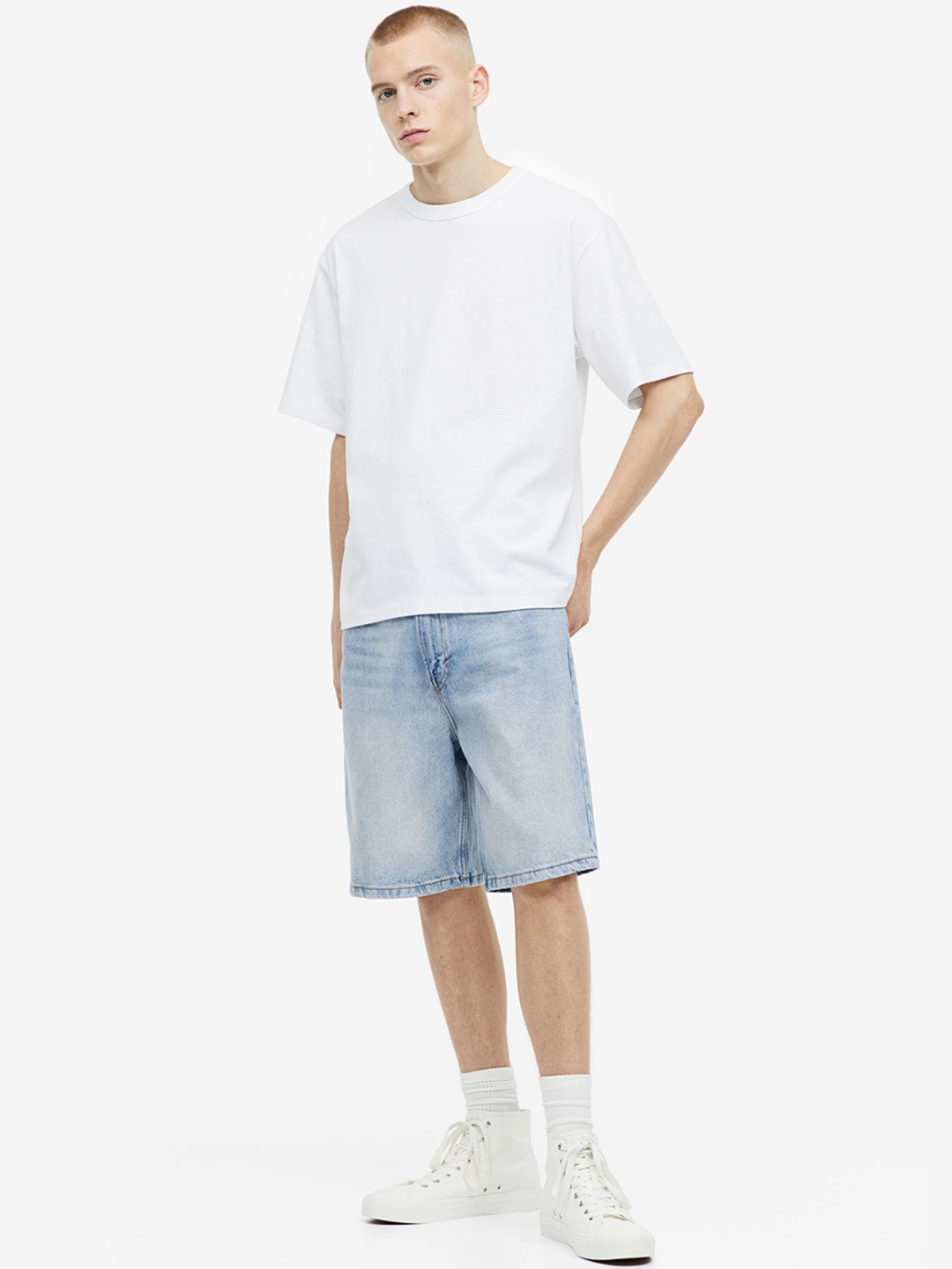 

H&M Men Relaxed Denim Shorts, Blue