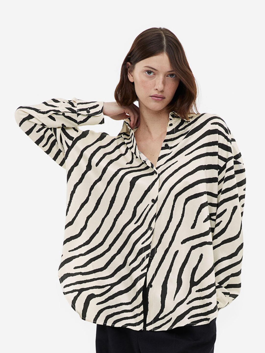 

H&M Oversized Satin Blouse, Off white