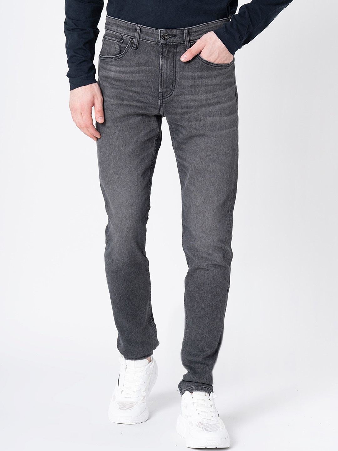 

Red Tape Men Skinny Fit Light Fade Stretchable Jeans, Grey
