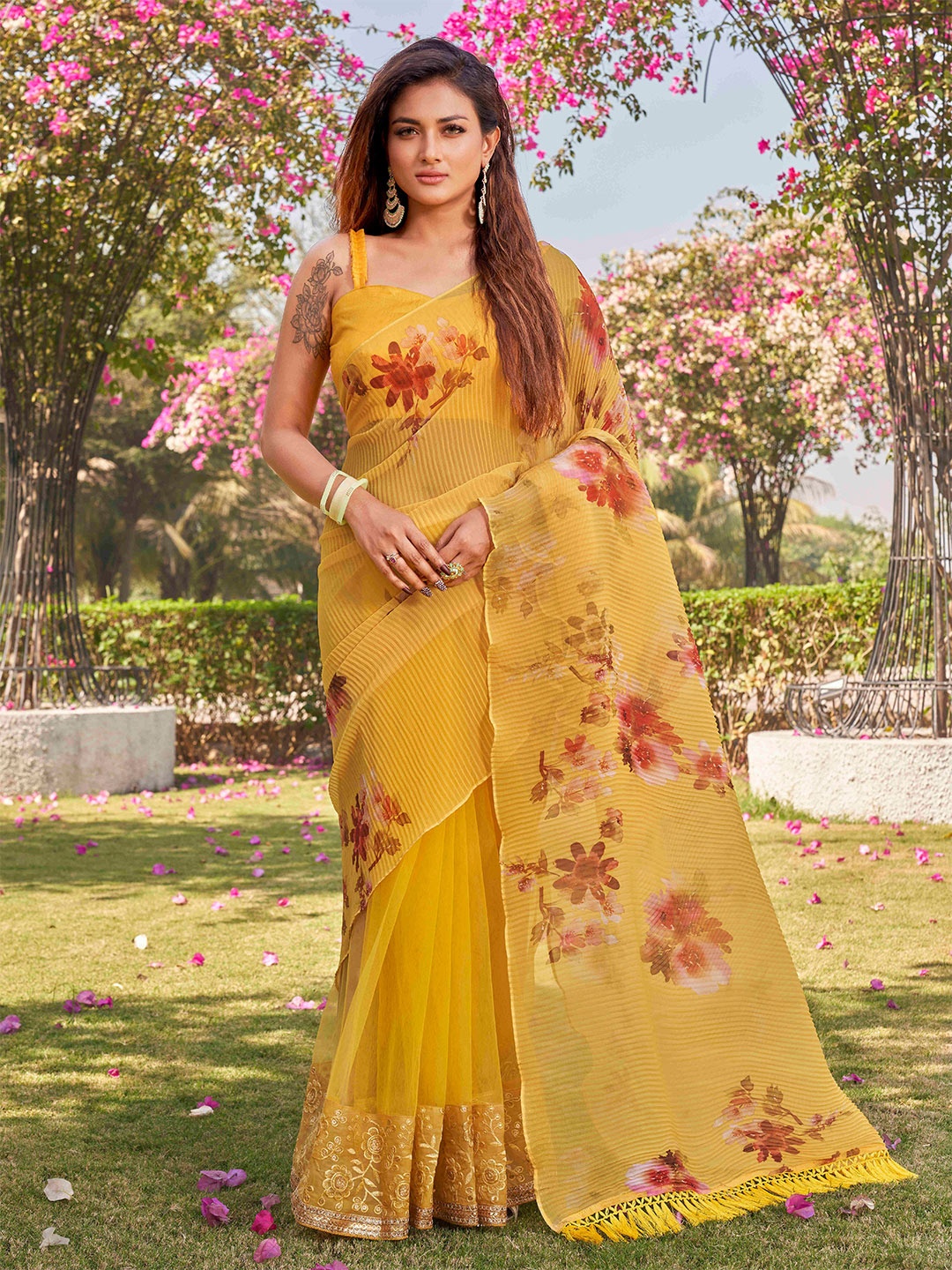 

Tikhi Imli Yellow Floral Printed Saree