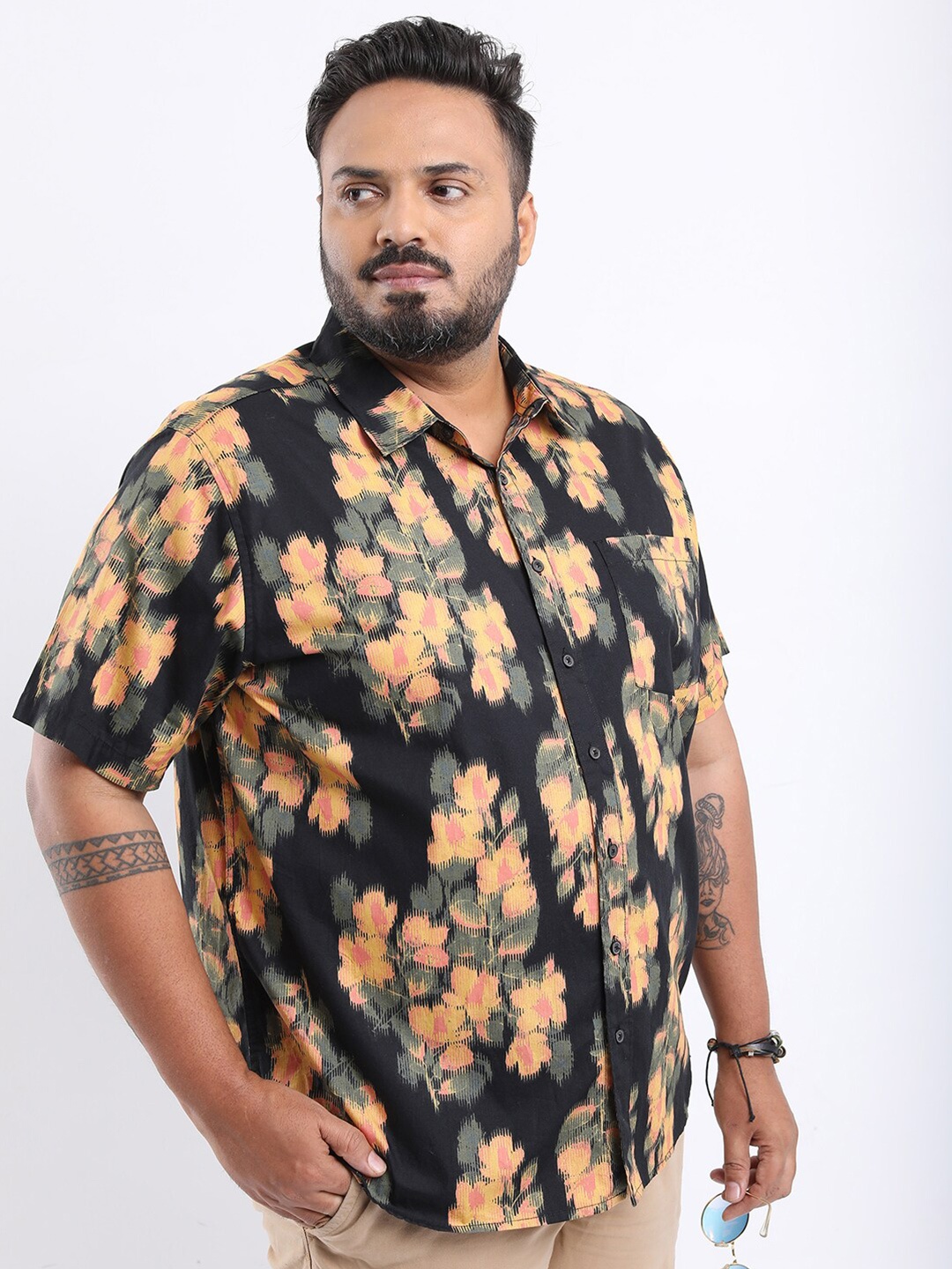 

HIGHLANDER Plus Size Floral Printed Cotton Casual Shirt, Black