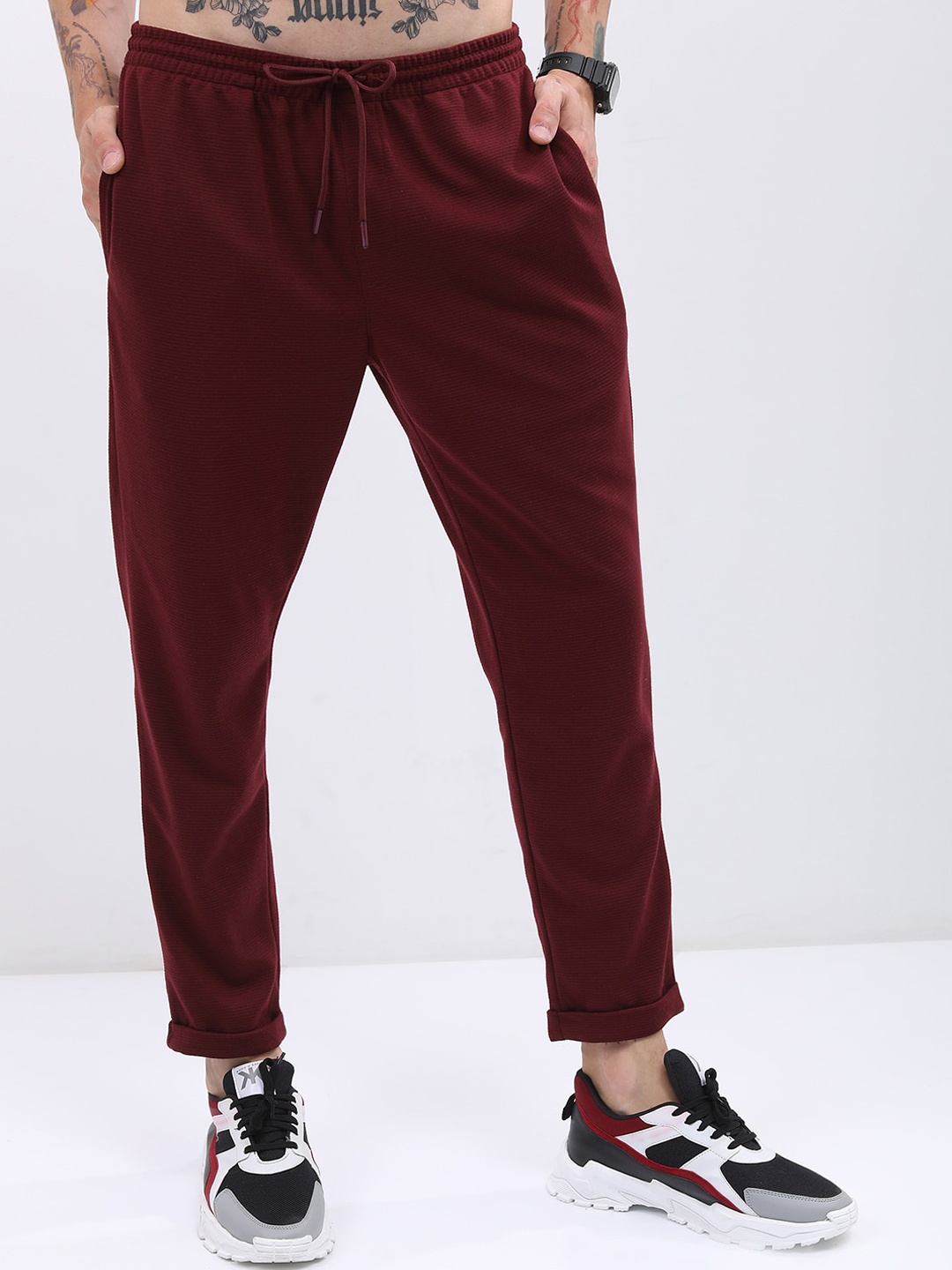 

KETCH Men Structured Slim Fit Jogger Trouser, Maroon