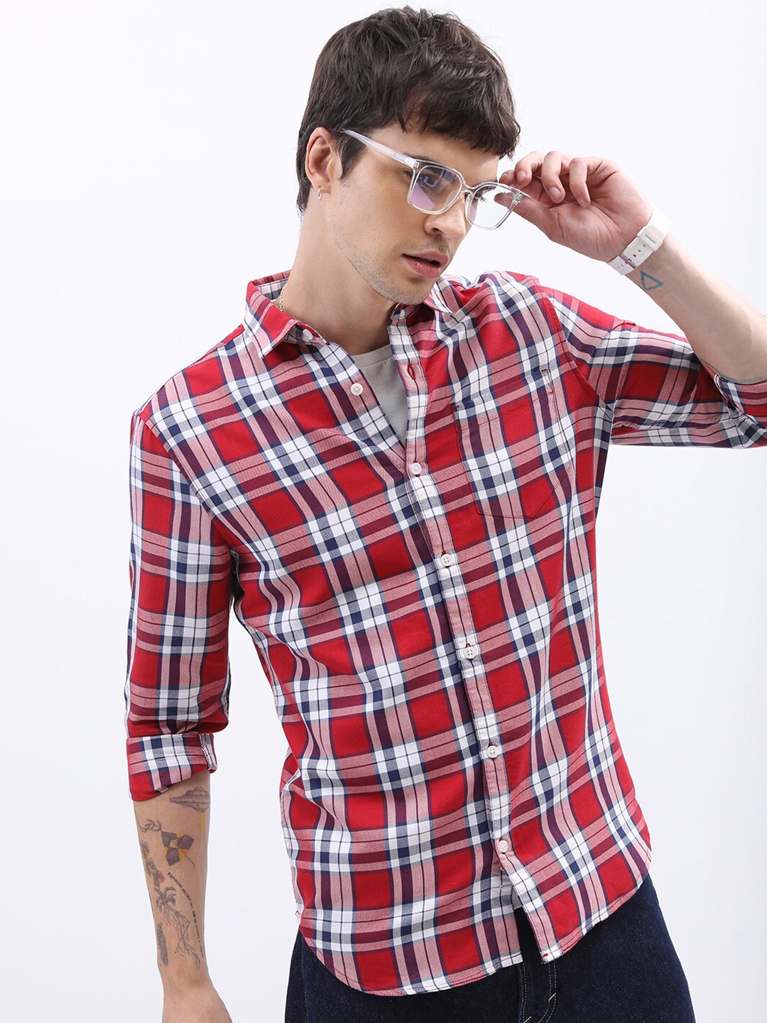 

HIGHLANDER Slim Fit Tartan Checks Opaque Casual Shirt, Red