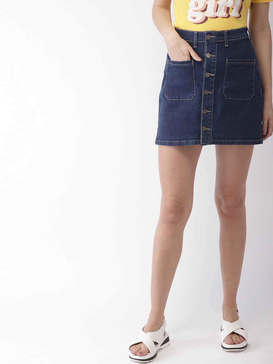 

Mast & Harbour Women Blue Straight Denim Skirt