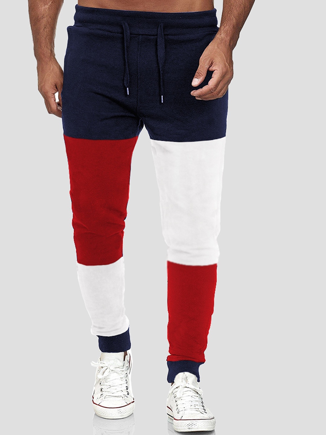 

TRIPR Men Color-Blocked Mid-Rise Joggers, Blue