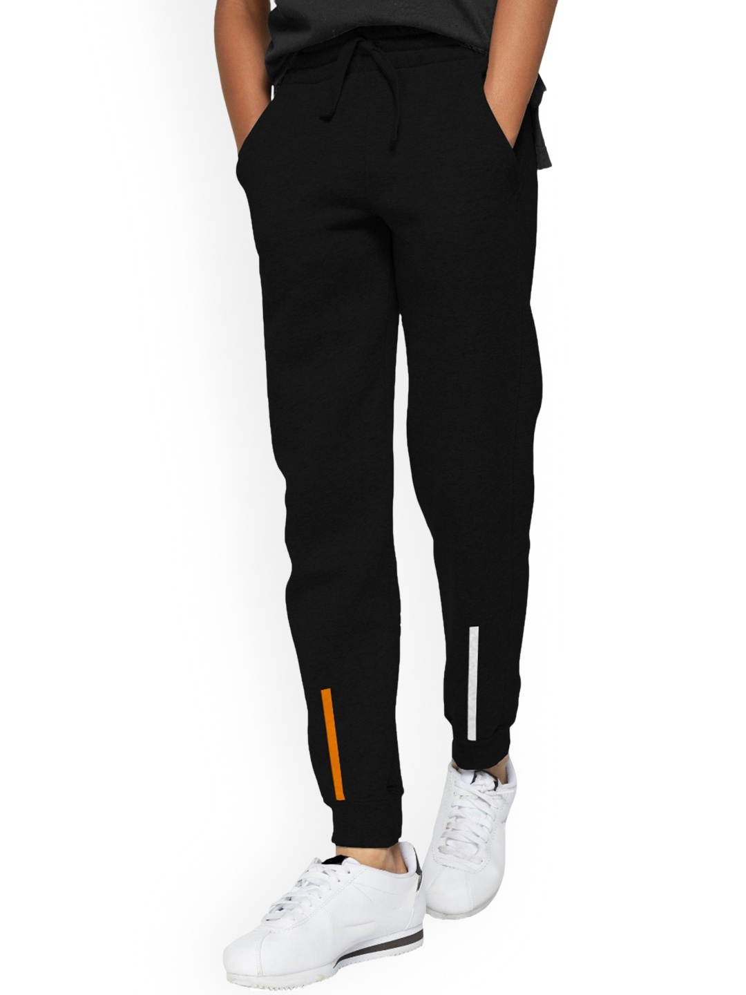 

BLIVE Boys Mid-Rise Cotton Joggers, Black