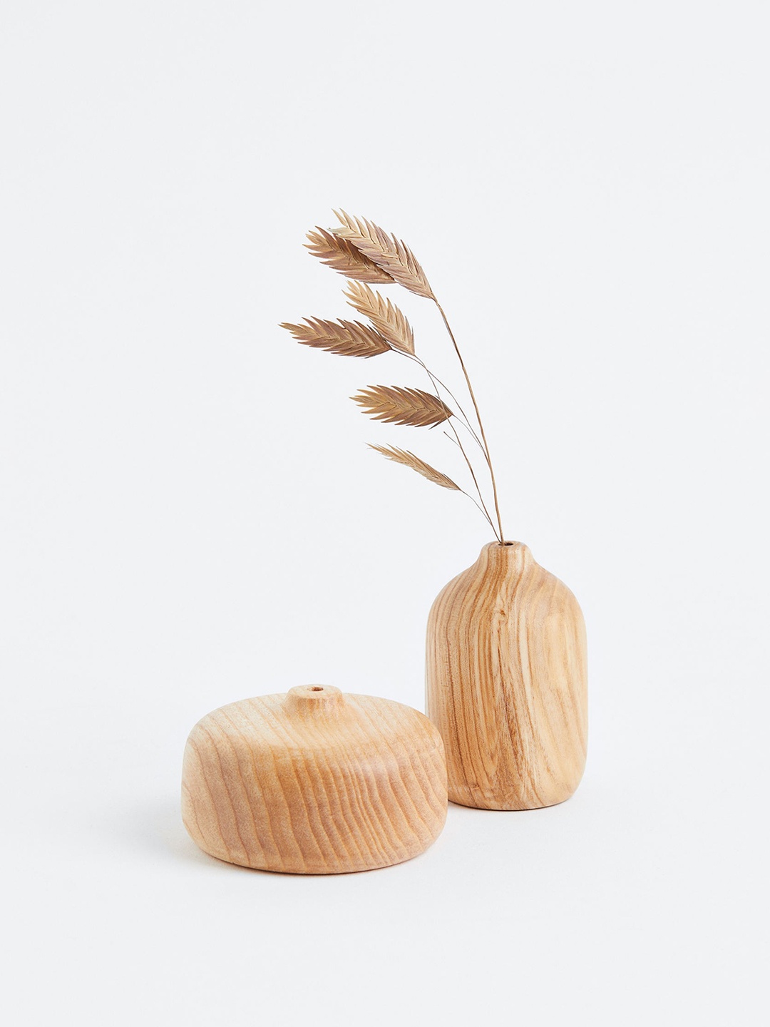 

H&M Beige Wooden Mini Vase