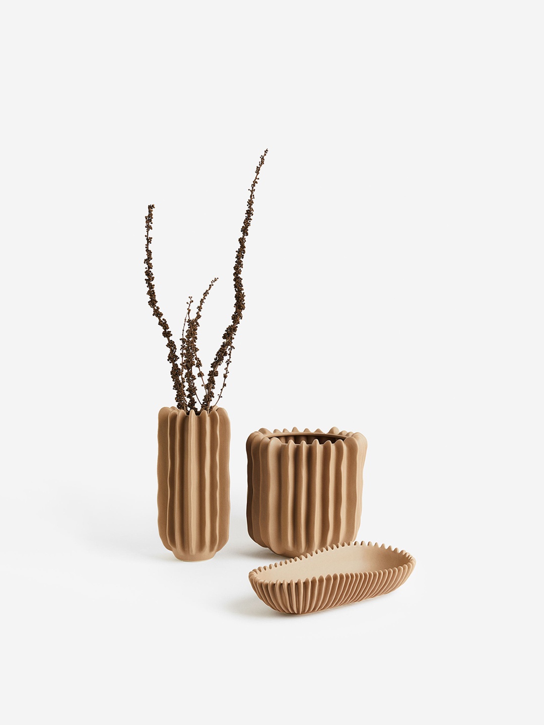 

H&M Beige Tall Stoneware Vase