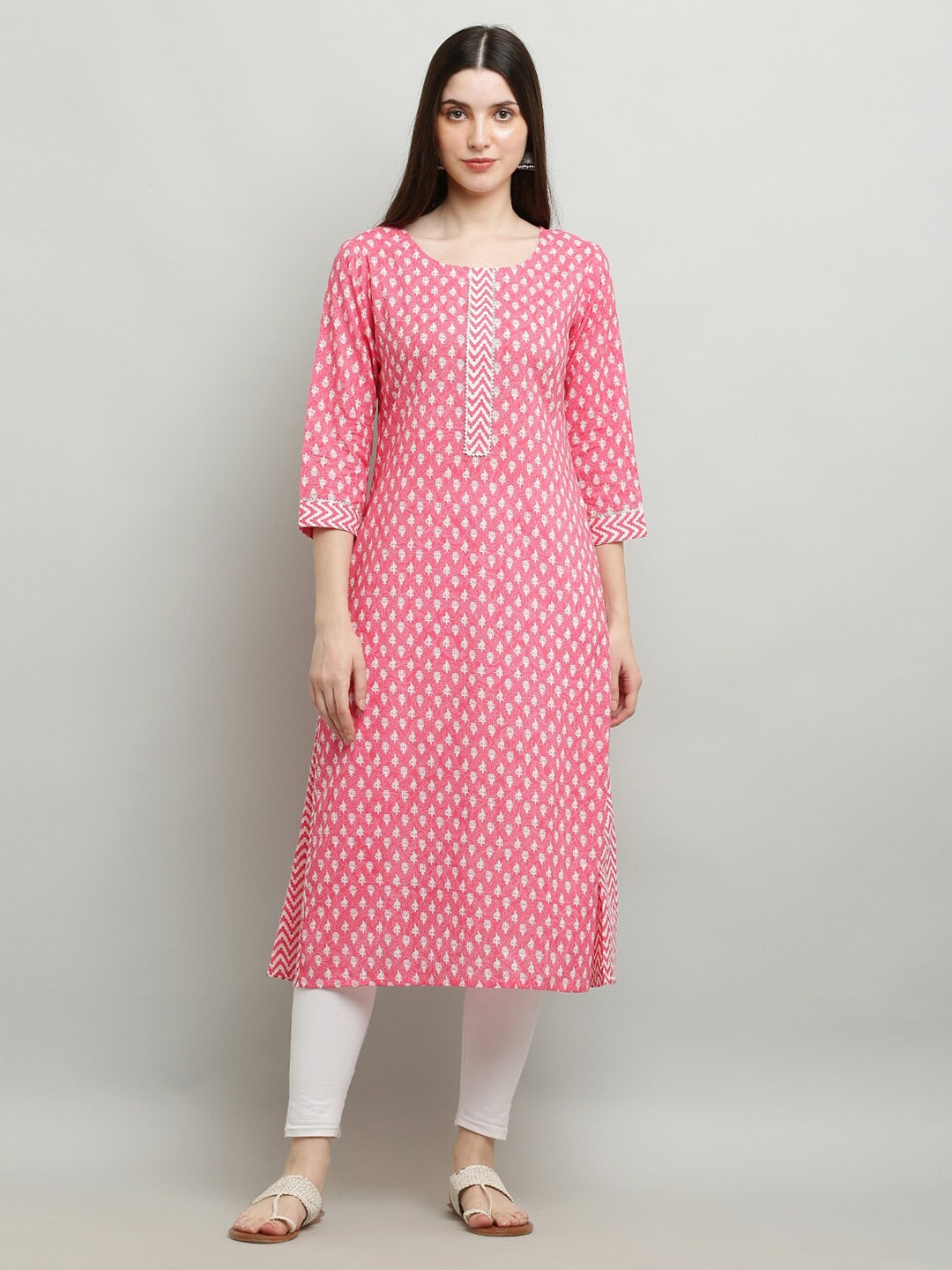 

Waahiba Round Neck Ethnic Motifs Printed Pure Cotton A-Line Kurta, Pink