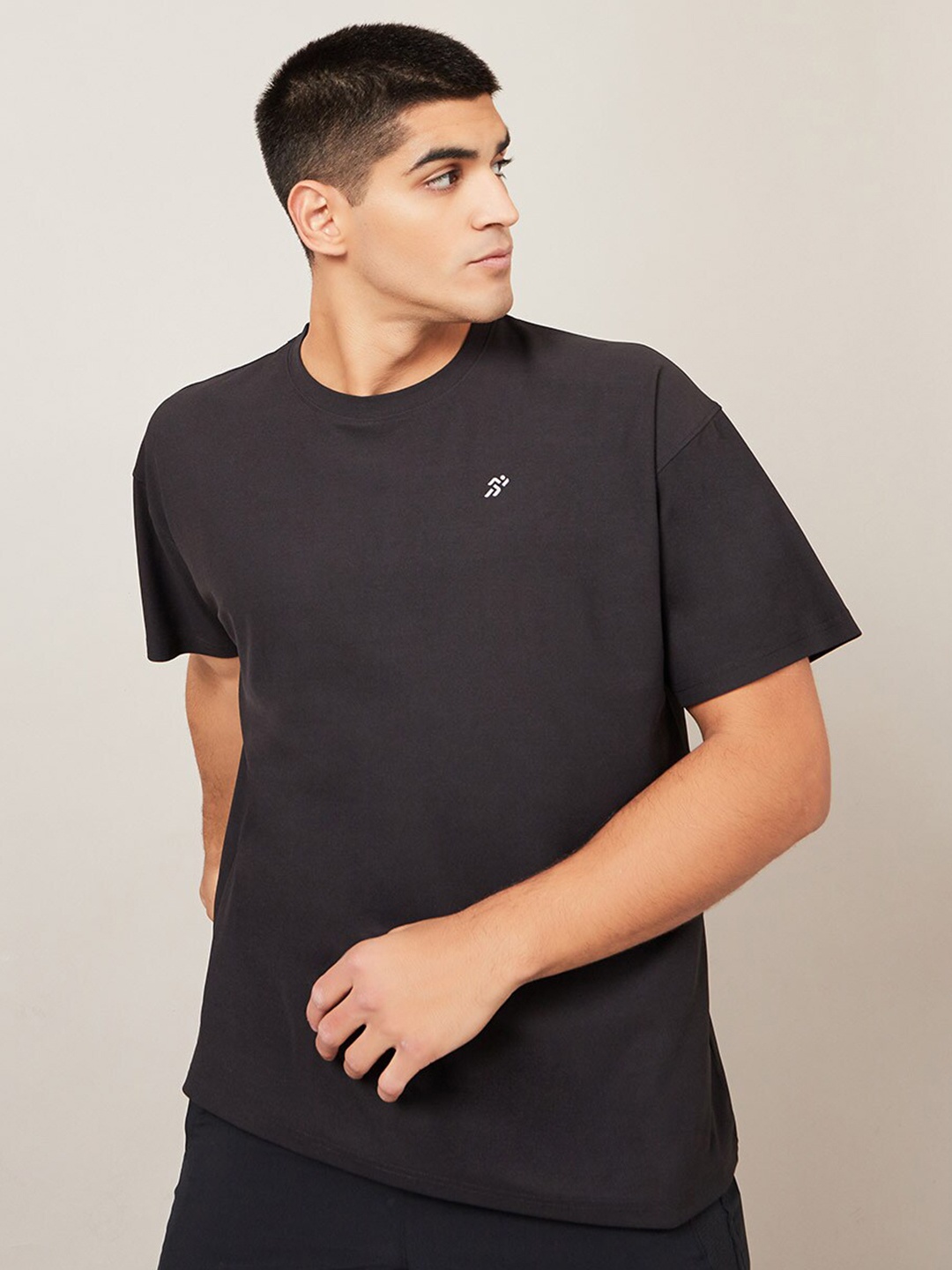 

Styli Oversized Active T-shirt, Black