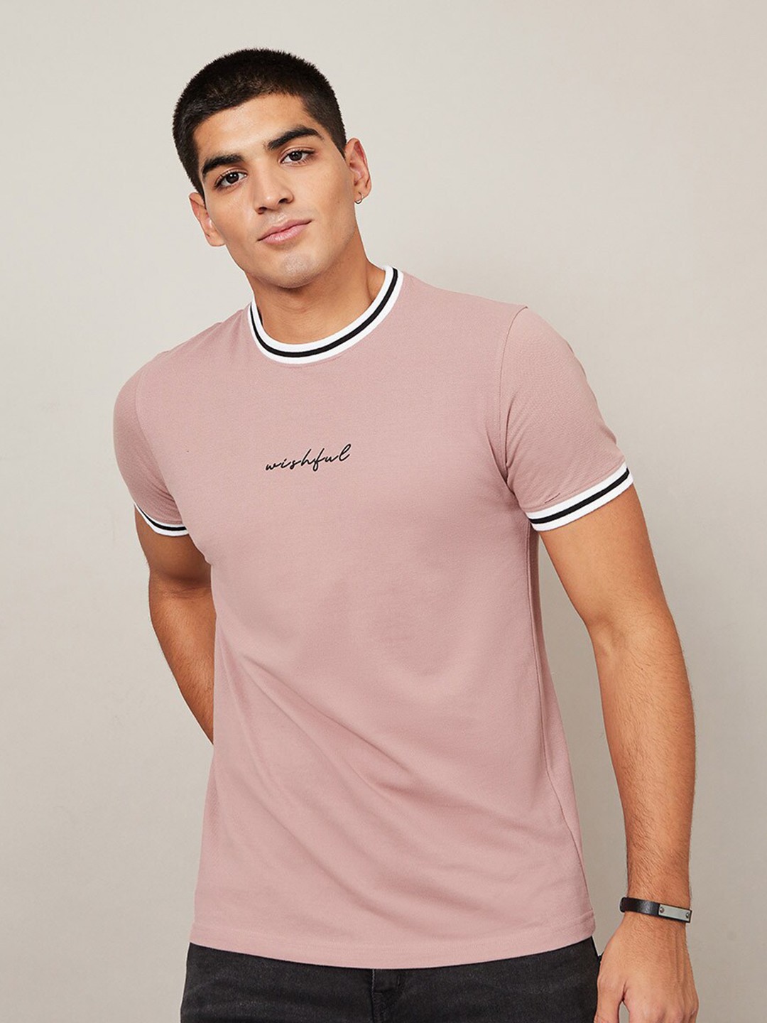 

Styli Pink Round Neck Short Sleeves Cotton T-shirt