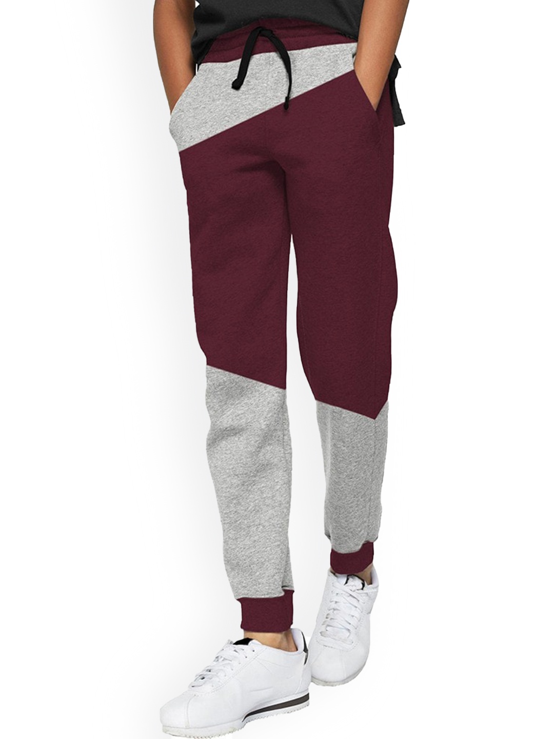 

BLIVE Boys Colourblocked Mid Rise Cotton Joggers, Maroon