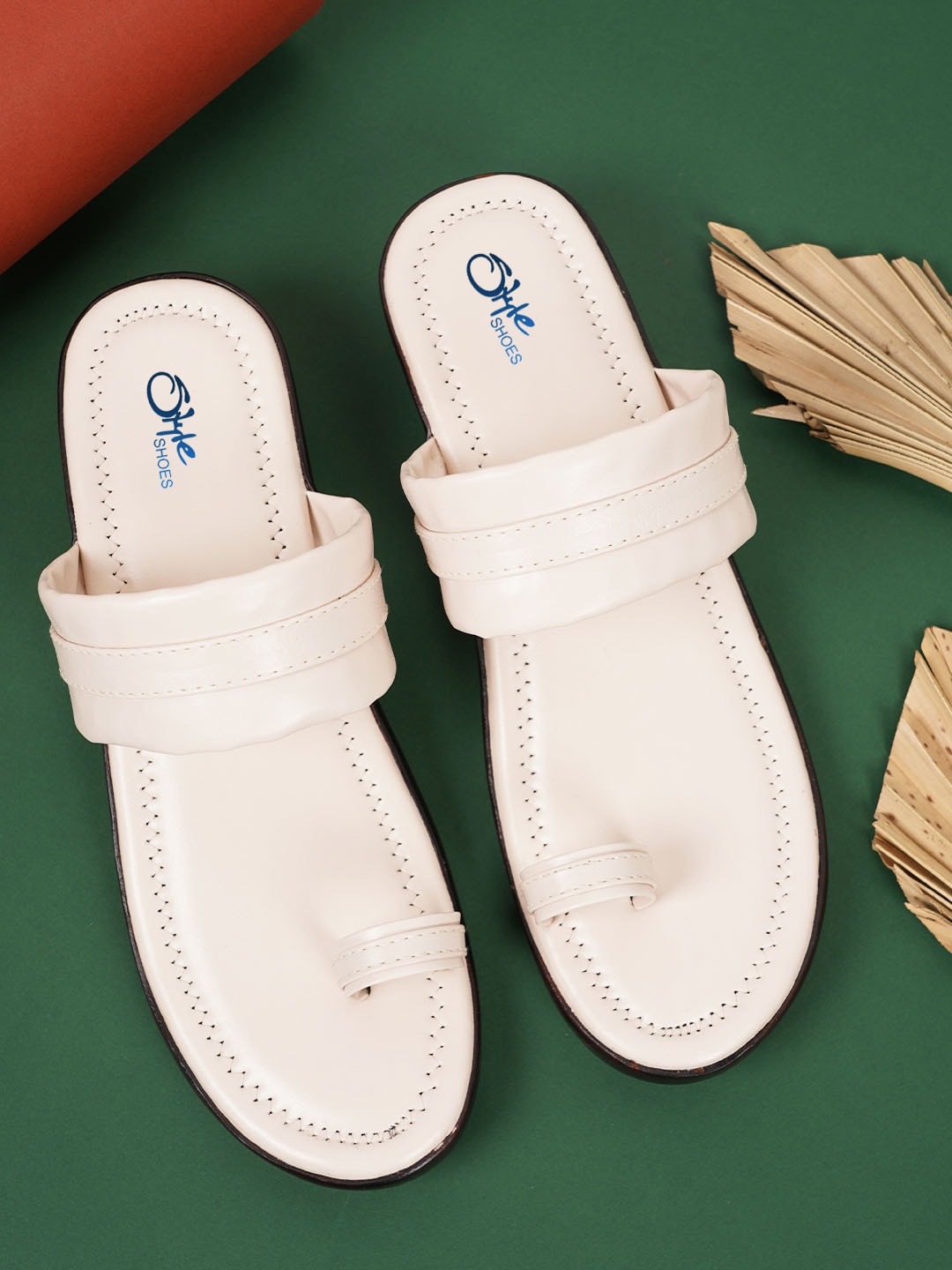 

Style Shoes One Toe Comfort Heels, Cream