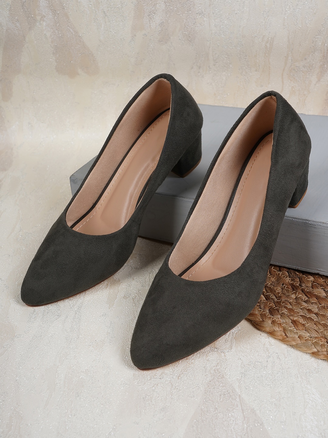 

Style Shoes Suede Pointed Toe Block Heel Pumps, Brown