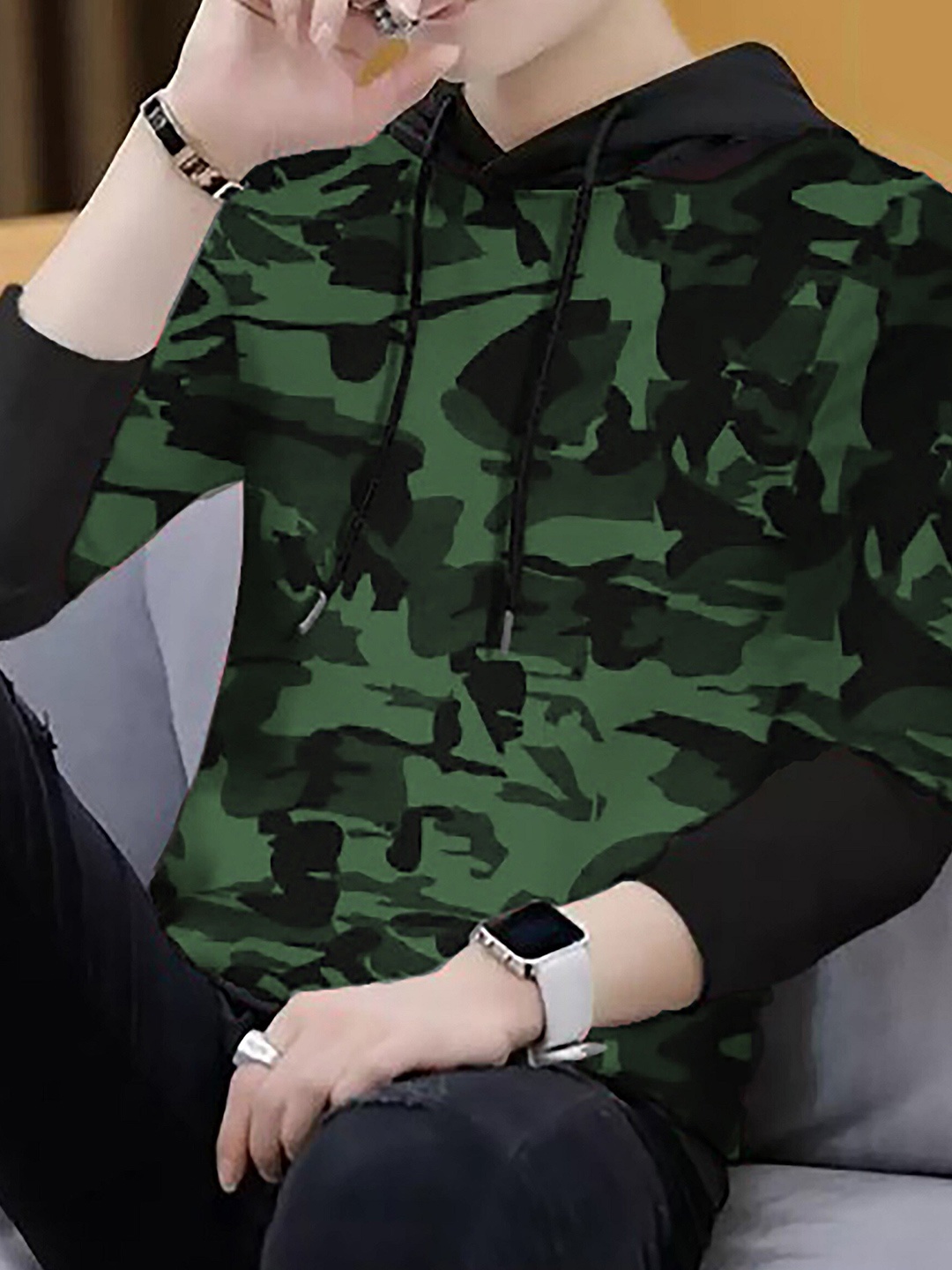 

Try This Camouflage Printed Hood Long Sleeves Cotton T-shirt, Green
