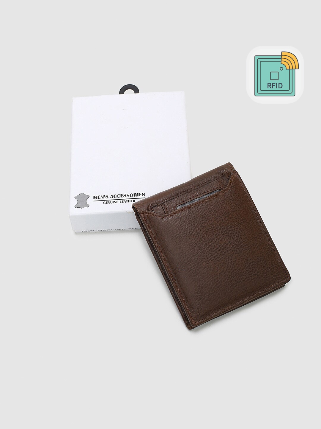 

max Men Leather Two Fold Wallet, Brown