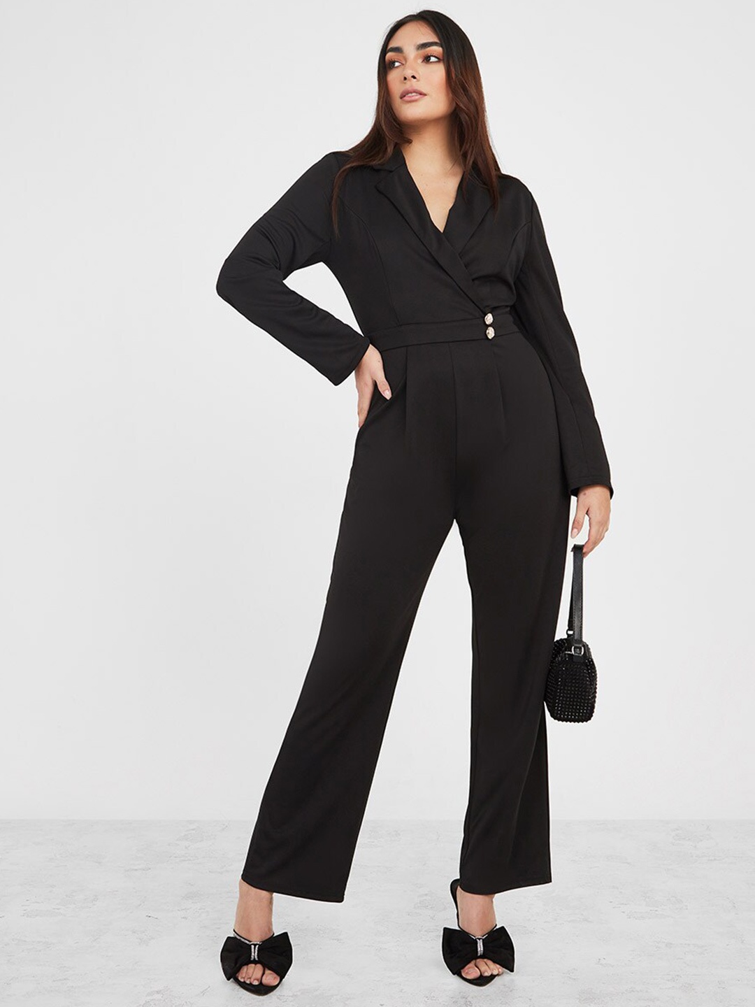 

Styli Black Solid Basic Jumpsuit