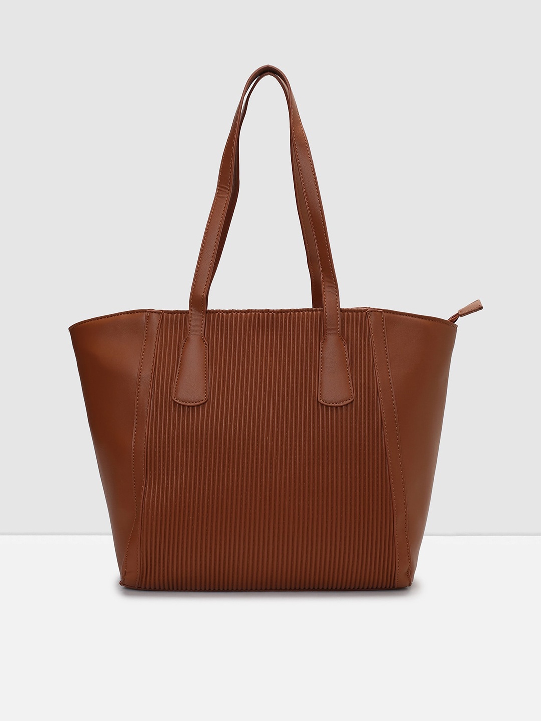 

max Textured Structured Shoulder Bag, Brown